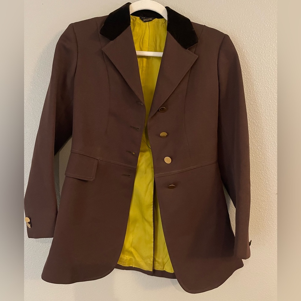 Beautiful Vintage Riding Jacket - Picture 2 of 5
